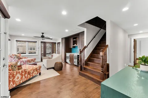 $4,799,000 | 25 South 36th Avenue, Longport, NJ 08403