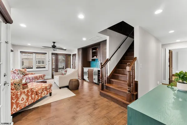 $4,799,000 | 25 South 36th Avenue, Longport, NJ 08403