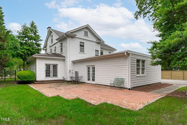 $950,000 | 1315 Wake Forest Road, Raleigh, NC 27604