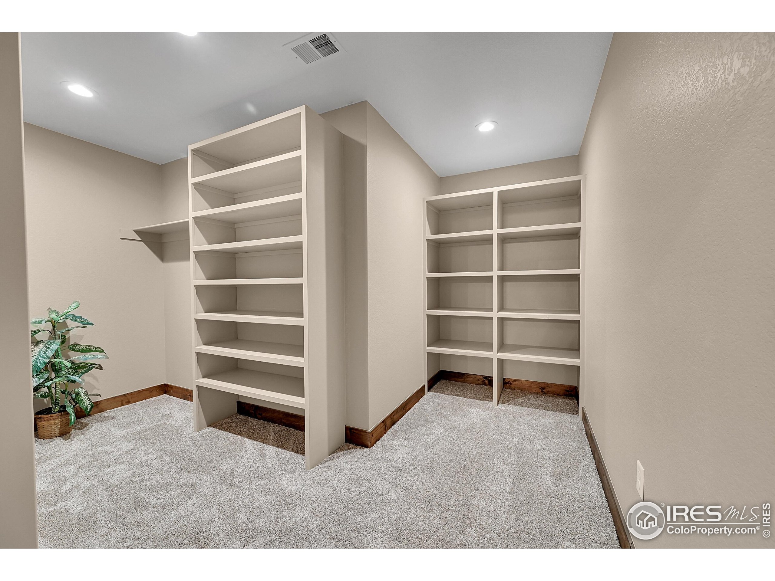 608 Riverside Court Greeley, CO 80634 - Photo 27 of 39