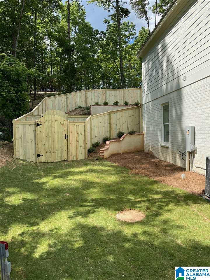 3687 Kirkstone Way Birmingham, AL 35216 - Photo 7 of 27