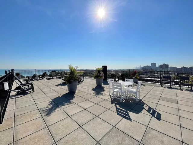 $1,500 | 4950 North Marine Drive, Unit 209, Chicago, IL 60640