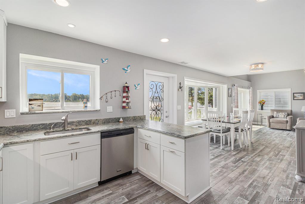 3174 Nisbet Road Pinckney, MI 48169 - Photo 13 of 36 Gallery Image 13