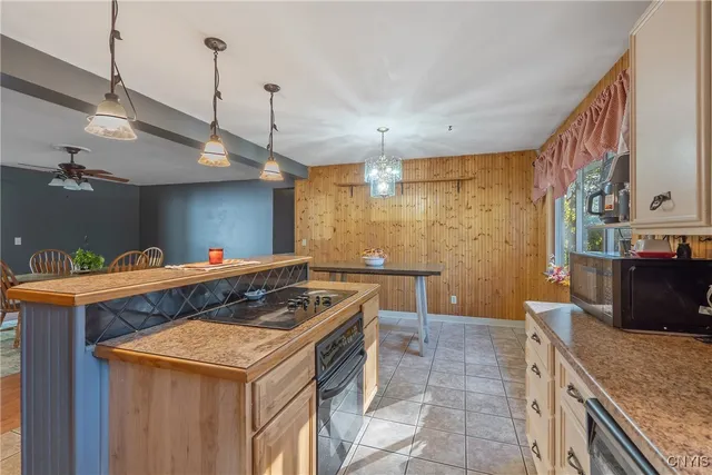 $369,000 | 50 West Myers Road, Minetto, NY 13126