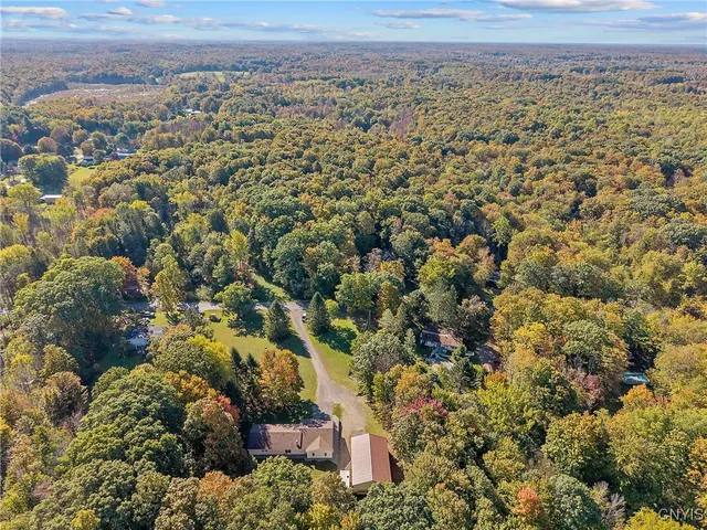 $369,000 | 50 West Myers Road, Minetto, NY 13126