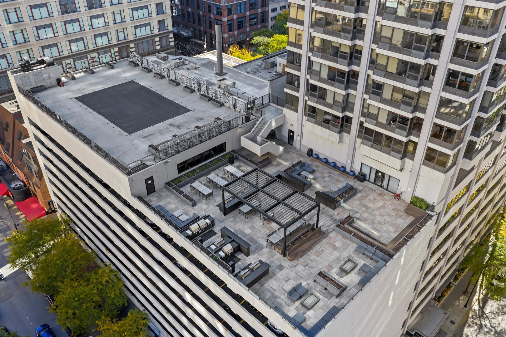 30 East Huron Street, Unit 1106 Chicago, IL 60611 - Photo 23 of 36