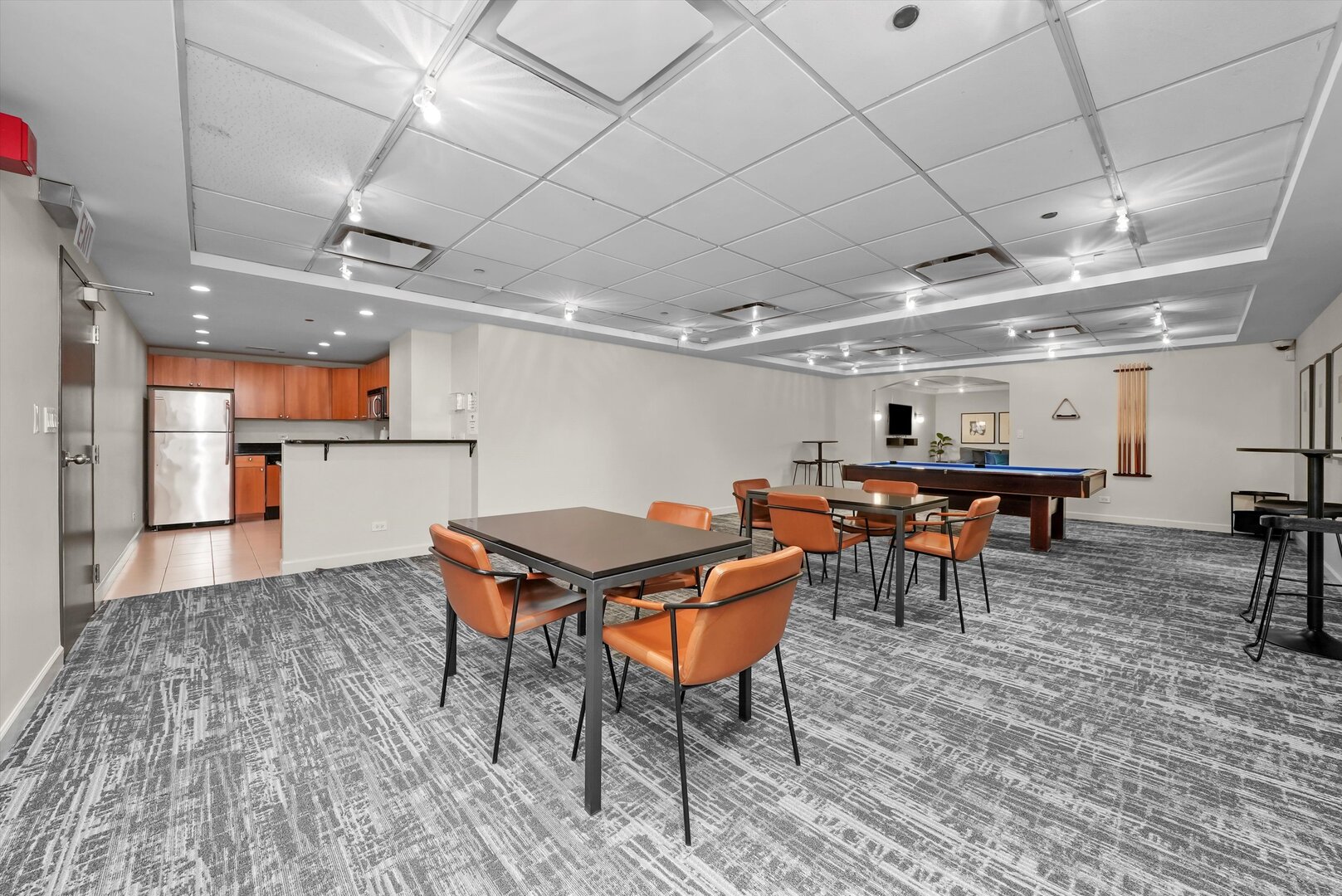 30 East Huron Street, Unit 1106 Chicago, IL 60611 - Photo 28 of 36