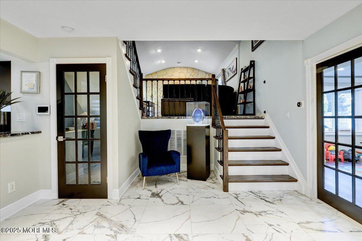 14 Birch Hill Road Freehold, NJ 07728 - Photo 17 of 65 11-Foyer