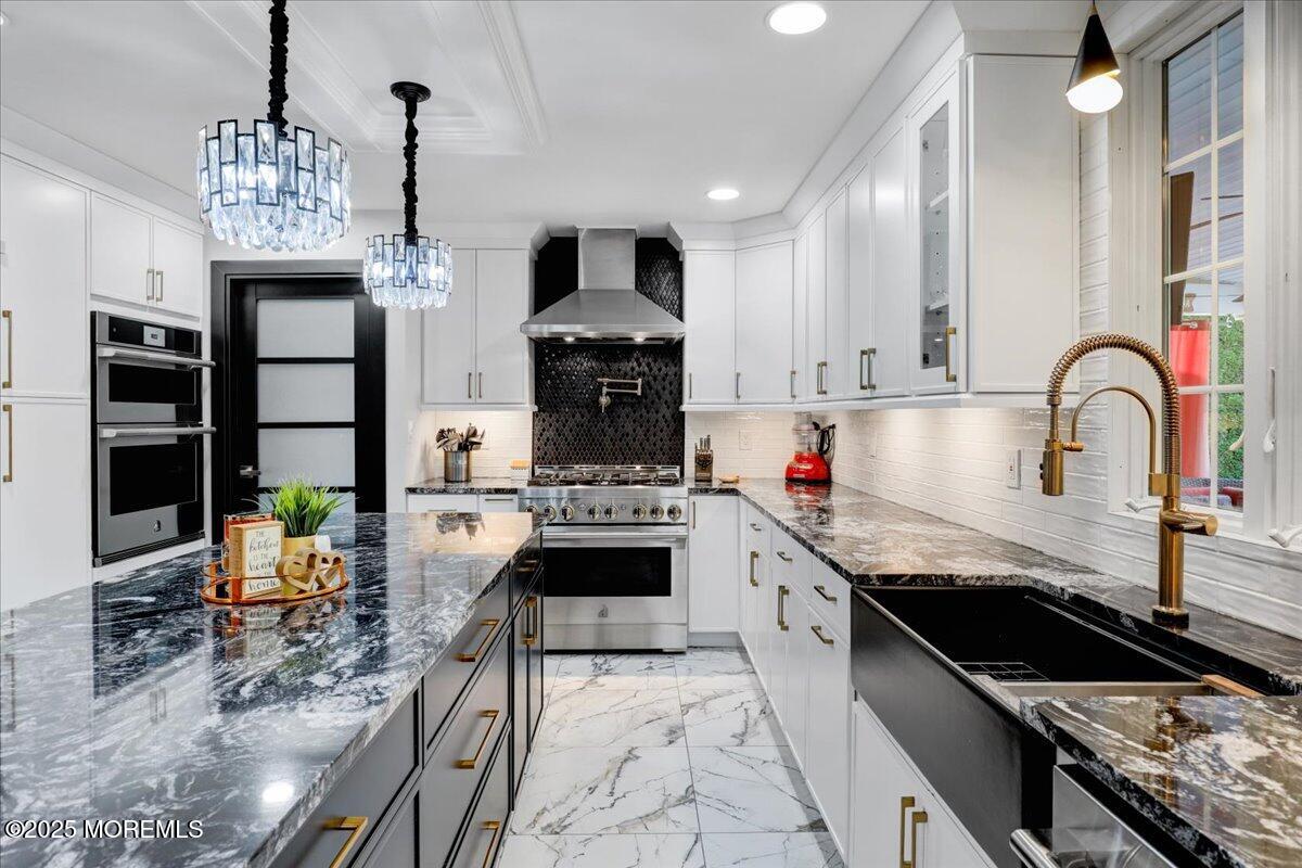 14 Birch Hill Road Freehold, NJ 07728 - Photo 25 of 65 19-Kitchen