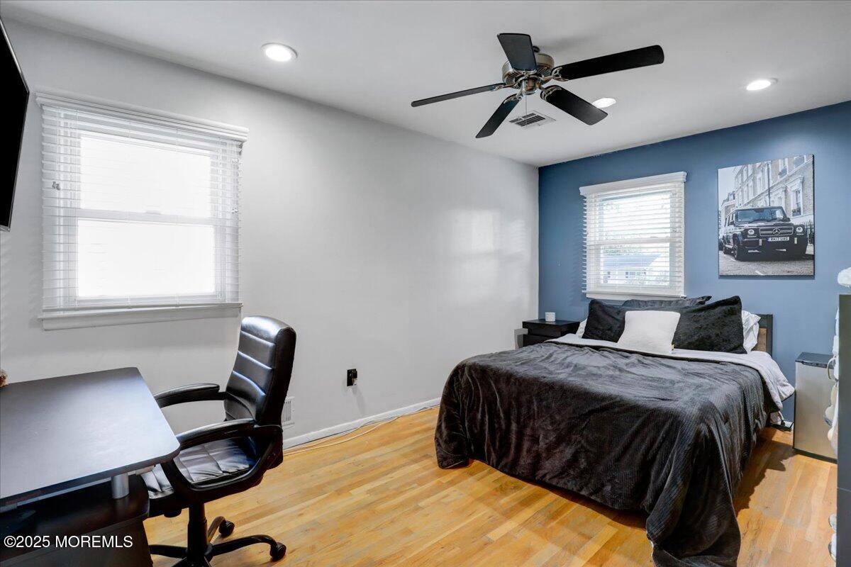 14 Birch Hill Road Freehold, NJ 07728 - Photo 46 of 65 40-Bedroom