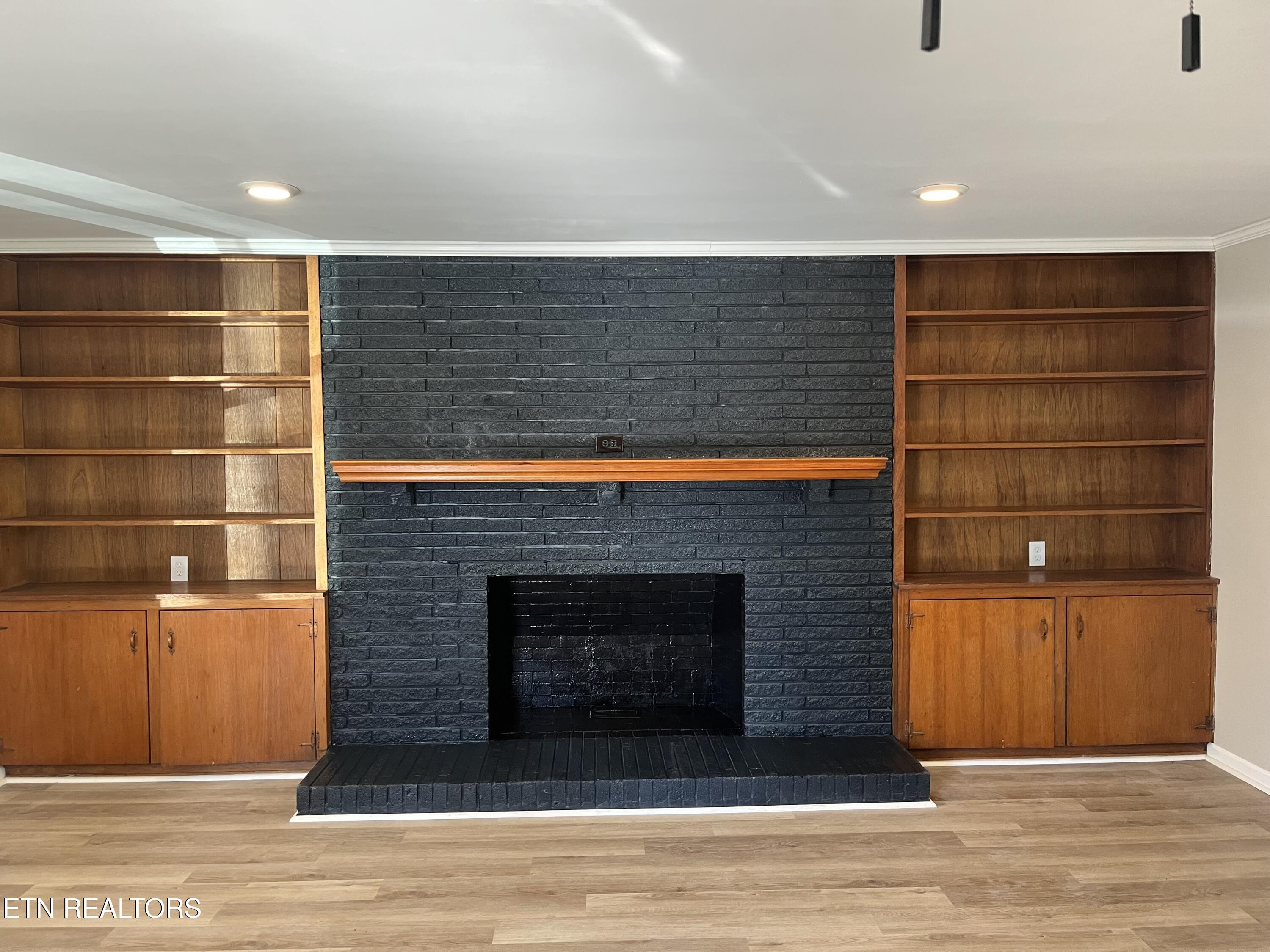 109 Nasson Lane Oak Ridge, TN 37830 - Photo 3 of 18 IMG_1663