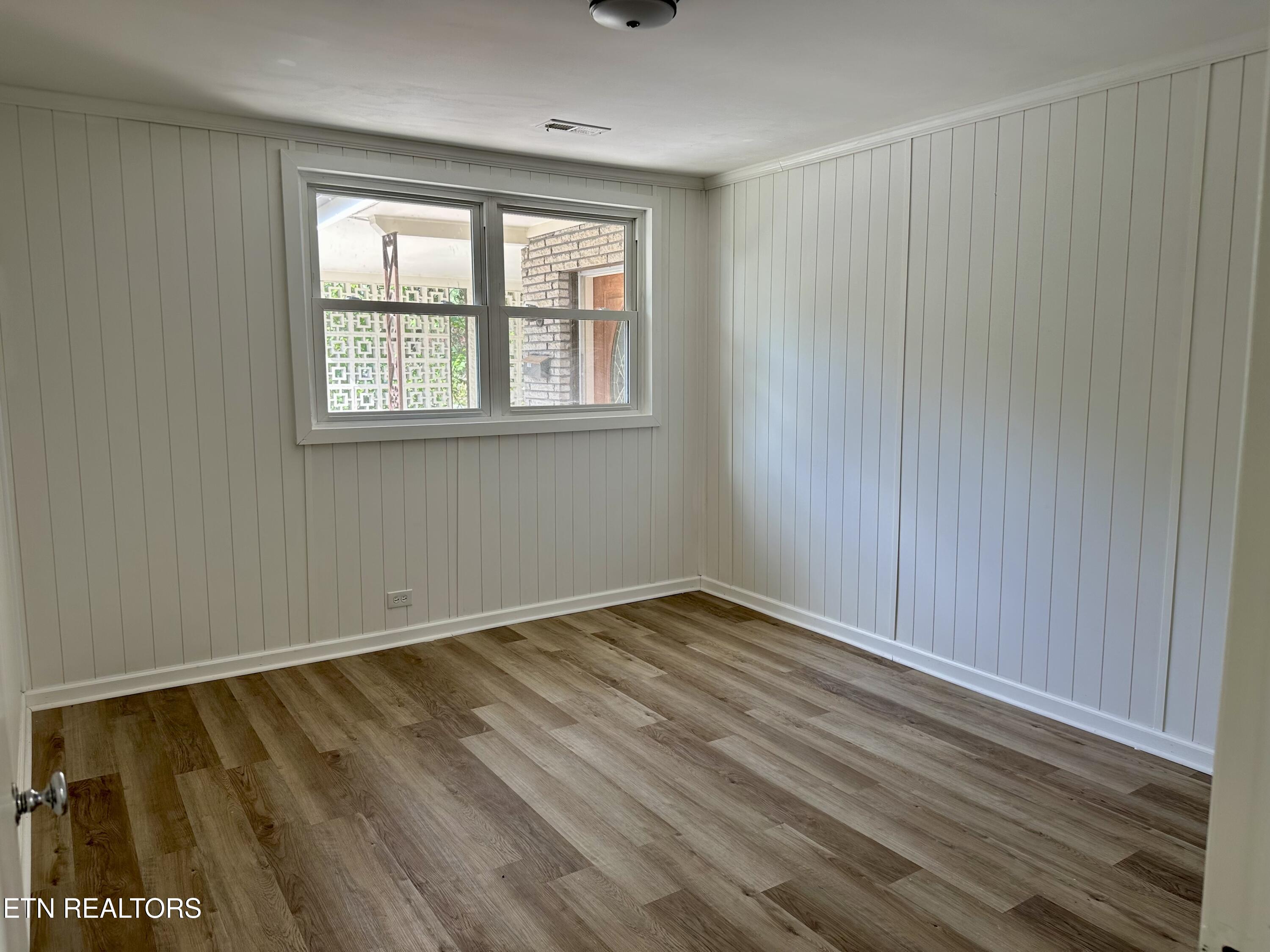 109 Nasson Lane Oak Ridge, TN 37830 - Photo 8 of 18 IMG_7214