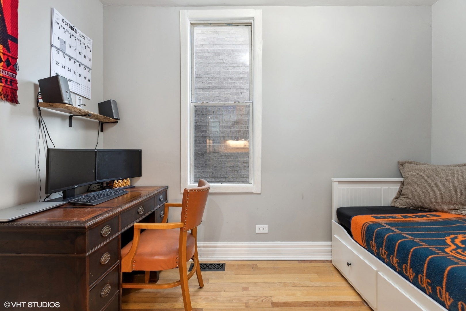 456 West 44th Street, Unit 1 Chicago, IL 60609 - Photo 17 of 19 a bedroom with a bed and a desk