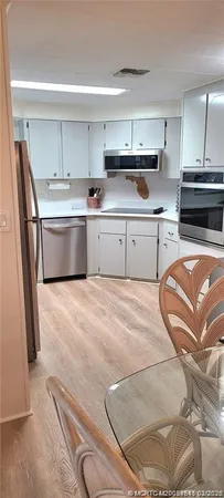 $1,750 | 7777 Southeast Continental Drive, Hobe Sound, FL 33455