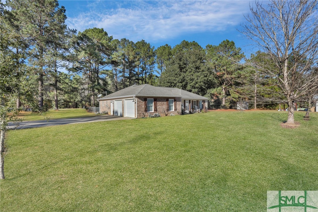 7089 Highway 280 Pembroke, GA 31321 - Photo 3 of 33