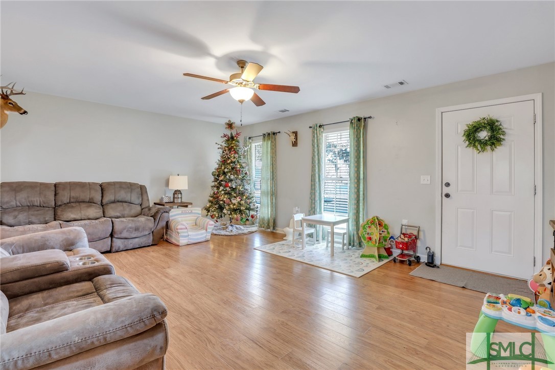 7089 Highway 280 Pembroke, GA 31321 - Photo 5 of 33