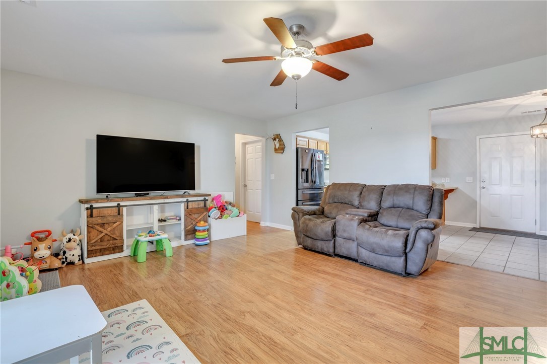 7089 Highway 280 Pembroke, GA 31321 - Photo 7 of 33