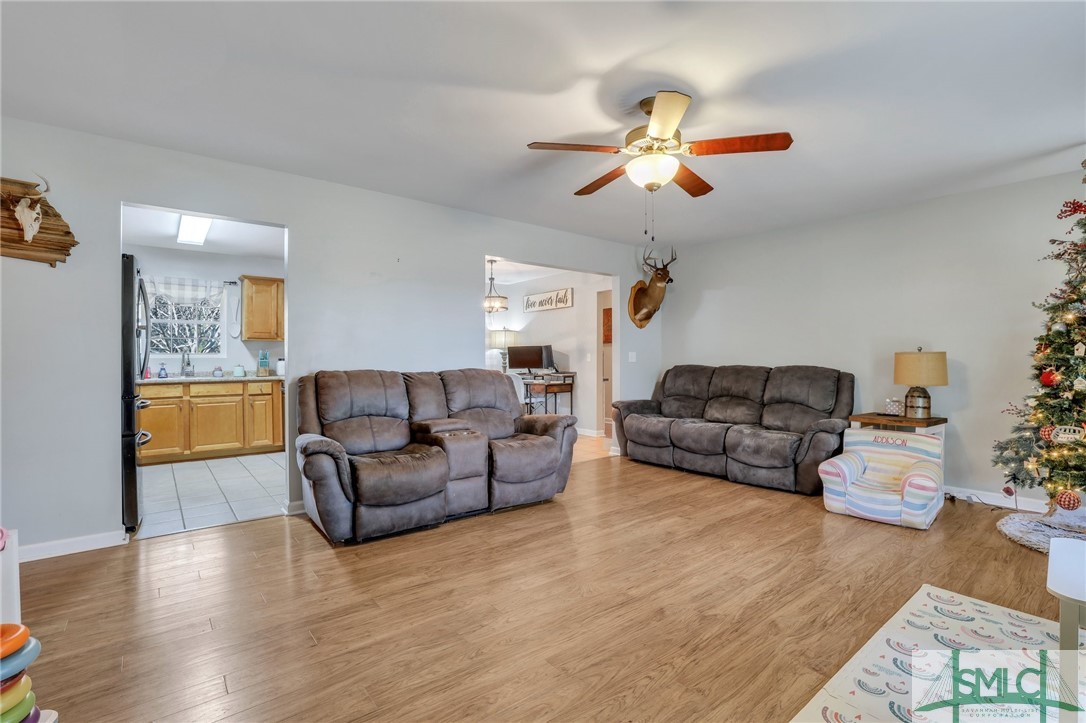 7089 Highway 280 Pembroke, GA 31321 - Photo 8 of 33