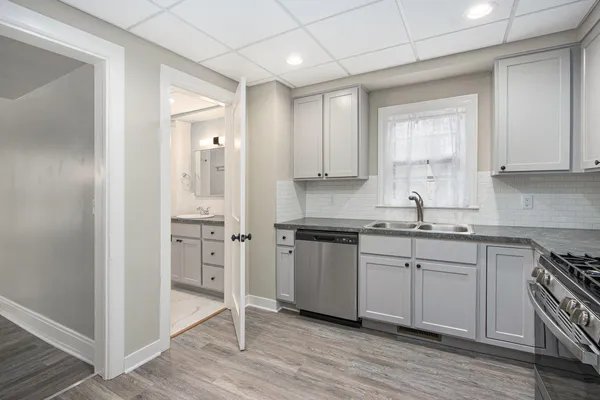 $329,900 | 127 Elm Street, Kalamazoo, MI 49007