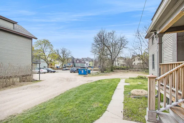 $329,900 | 127 Elm Street, Kalamazoo, MI 49007