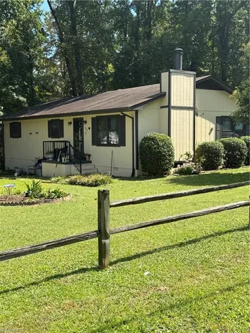 $265,000 | 400 East Springfield Road, High Point, NC 27263