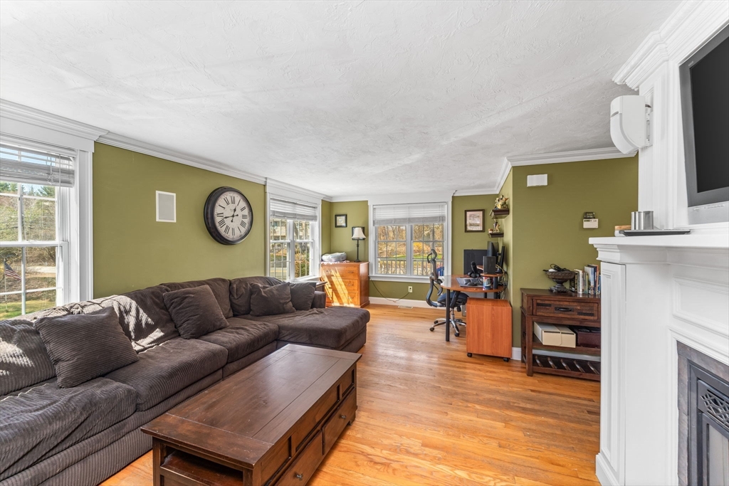 86 Whitney Street Northborough, MA 01532 - Photo 16 of 28