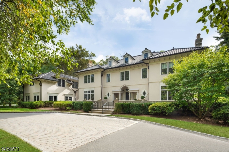 146 Village Road New Vernon, NJ 07976 - Photo 4 of 50 Gallery Image 4
