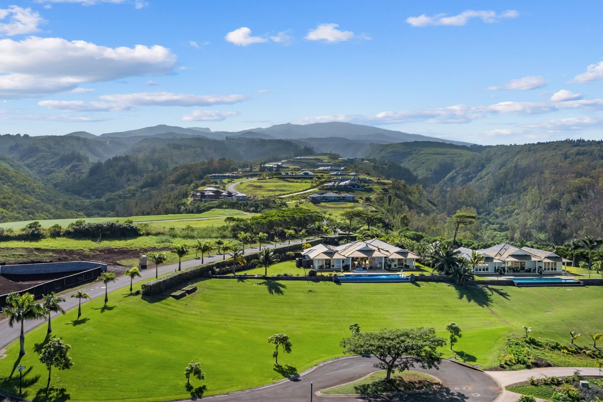 300 Mahana Ridge Street Lahaina, HI 96761 - Photo 48 of 50 a view of an ocean and houses