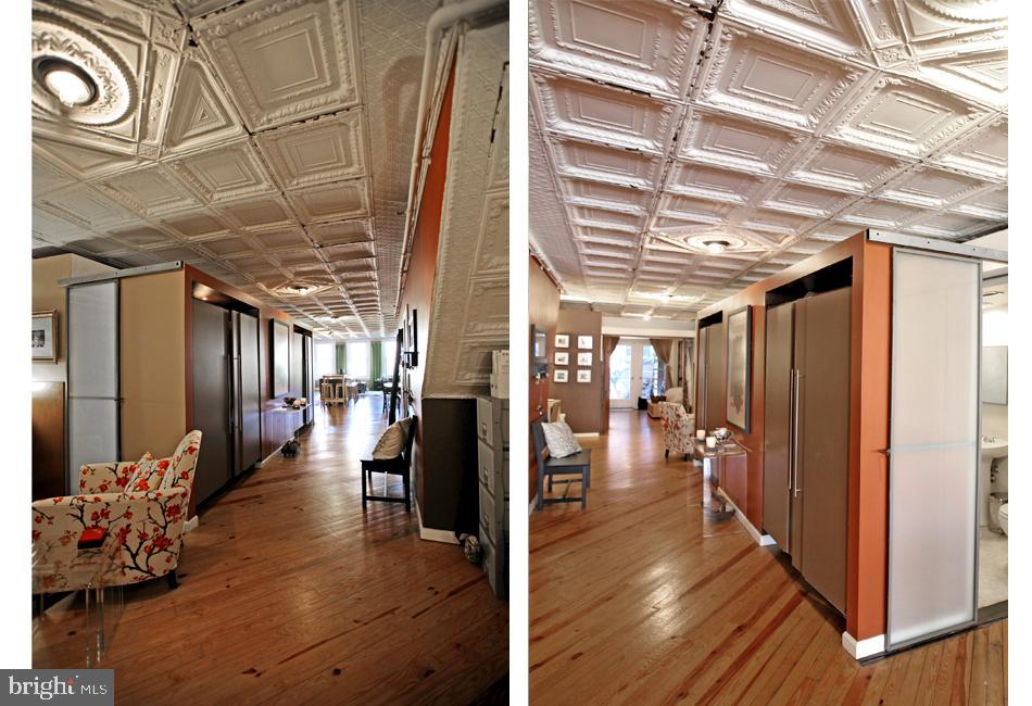 126 Market Street, Unit 3 Philadelphia, PA 19106 - Photo 4 of 12