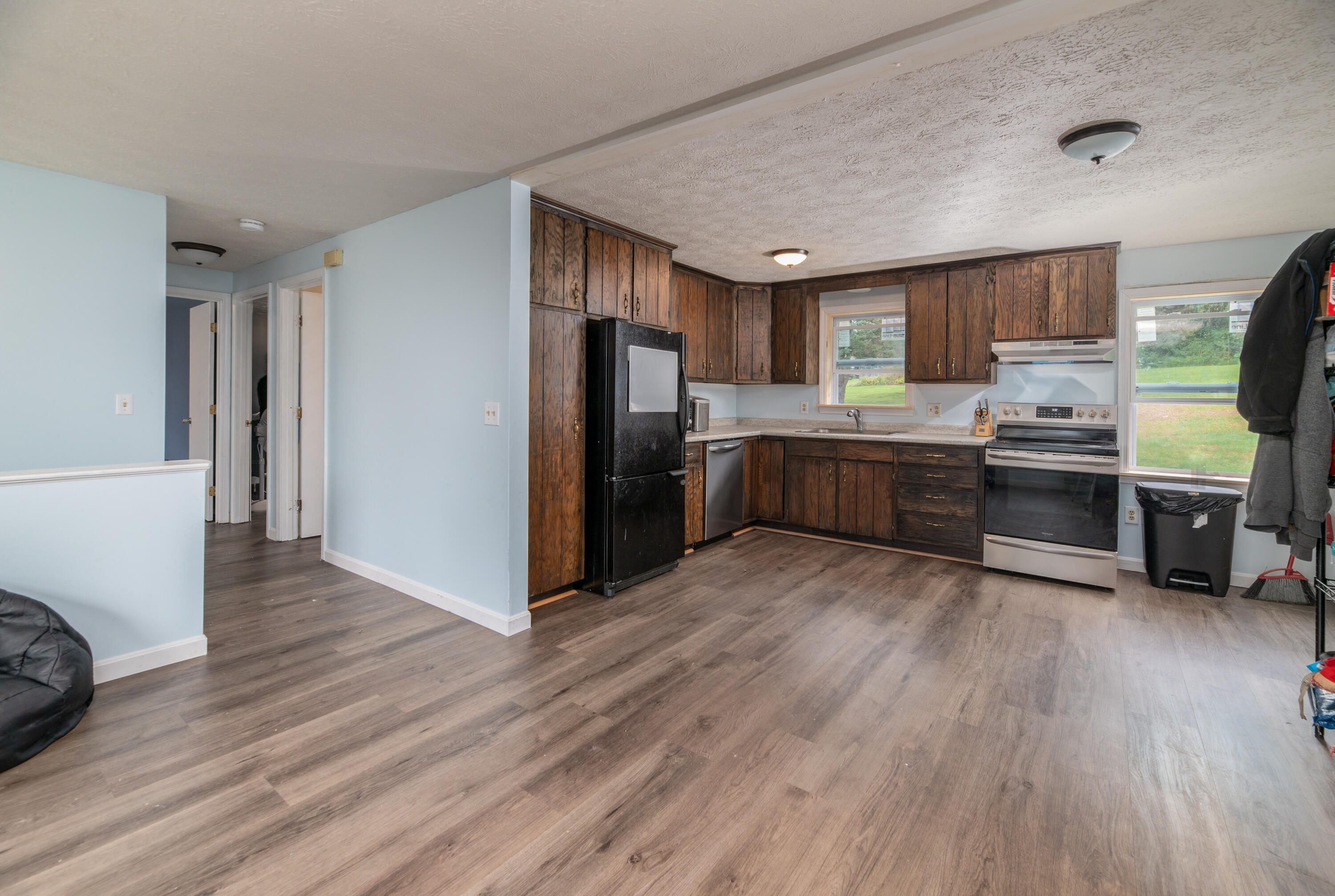 84 Highland Heights Road Winthrop, ME 04364 - Photo 12 of 27 Interior10 (3)