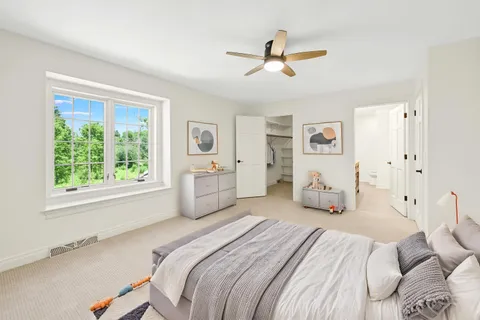 $2,695,000 | 2146 West Columbia Court, Mequon, WI 53092