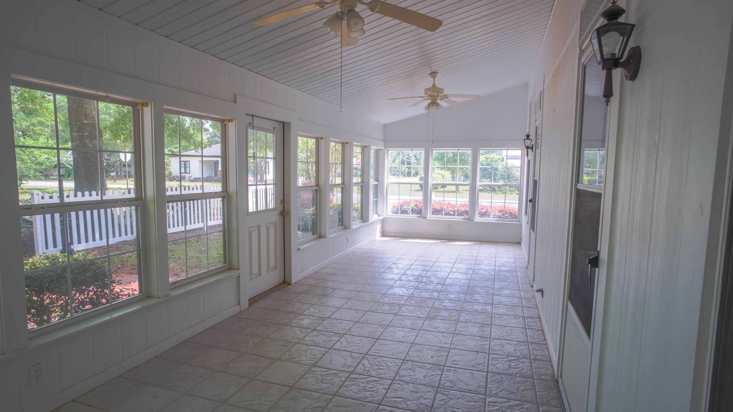 270 South 12th Street DeFuniak Springs, FL 32435 - Photo 55 of 57 Enclosed Porch facing S. 12th St.