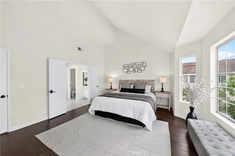 $1,087,000 | 2825 Plaza Del Amo, Unit 102, Torrance, CA 90503