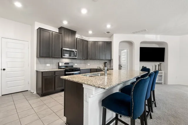 $349,990 | 218 Summit Drive, Lockhart, TX 78644