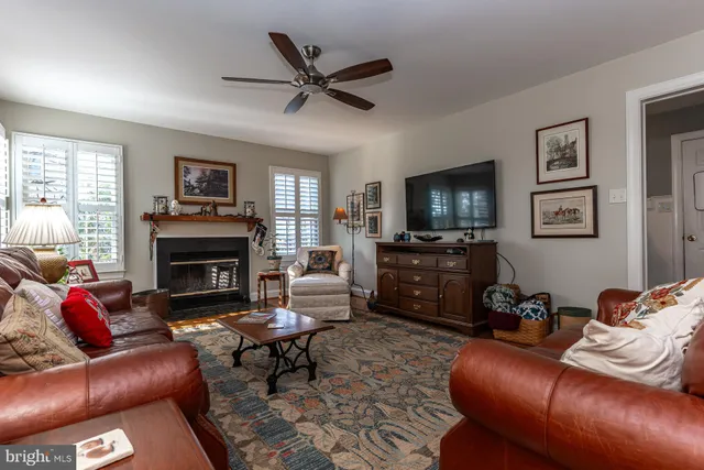 $899,000 | 820 Waverly Road, Kennett Square, PA 19348