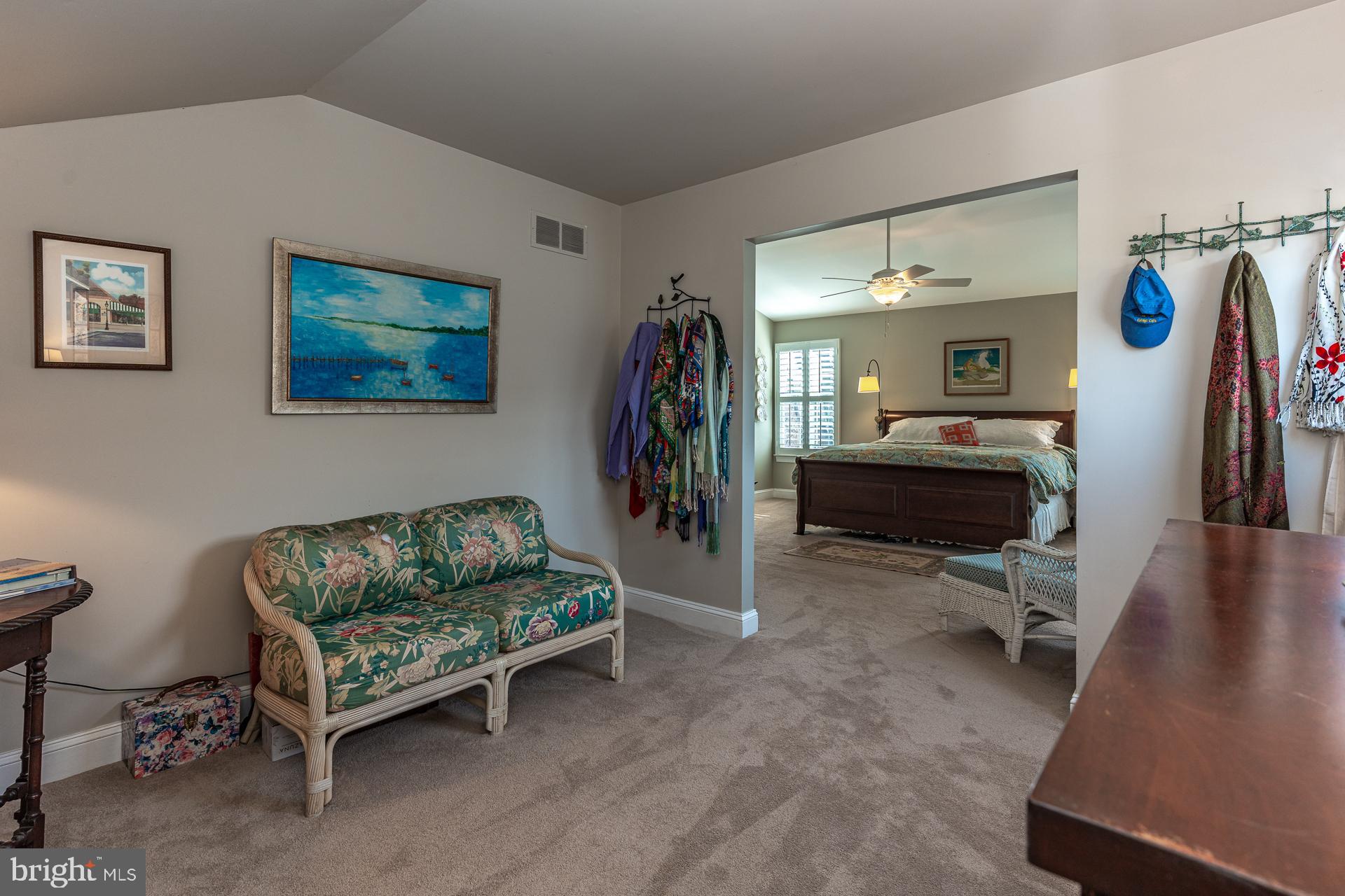 820 Waverly Road Kennett Square, PA 19348 - Photo 25 of 46 a living room with furniture and a gym machine