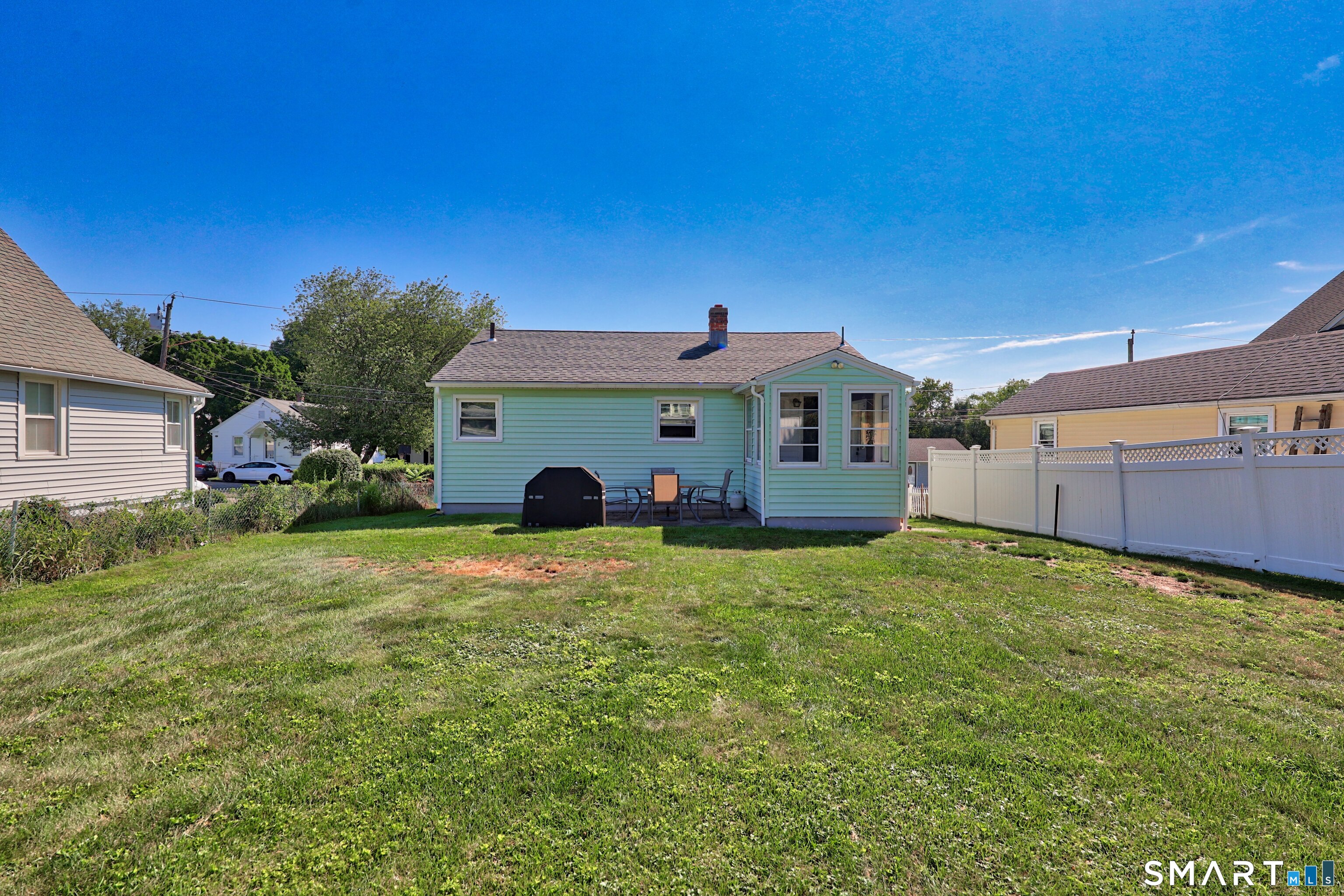 88 Carver Street Waterbury, CT 06708 - Photo 27 of 35 Gallery Image 27