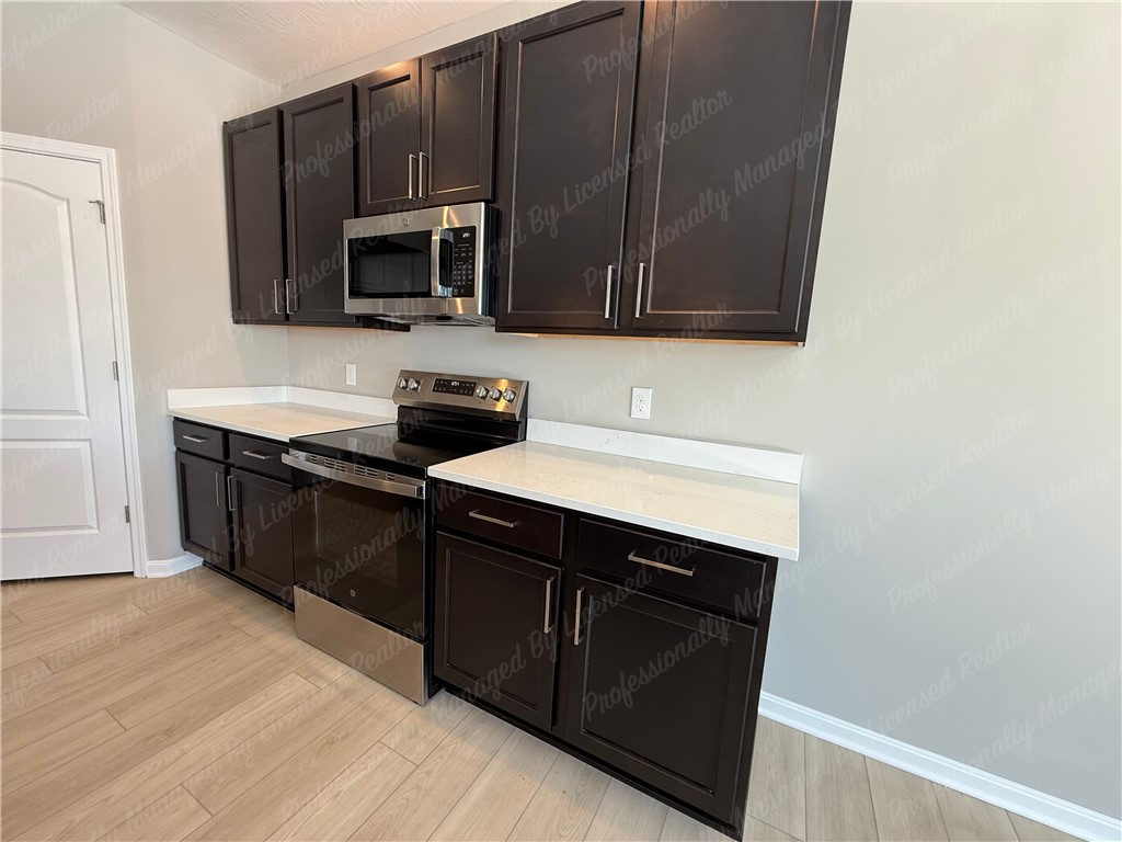 141 Kenneth Hamilton Way Yellow Springs, OH 45387 - Photo 21 of 44