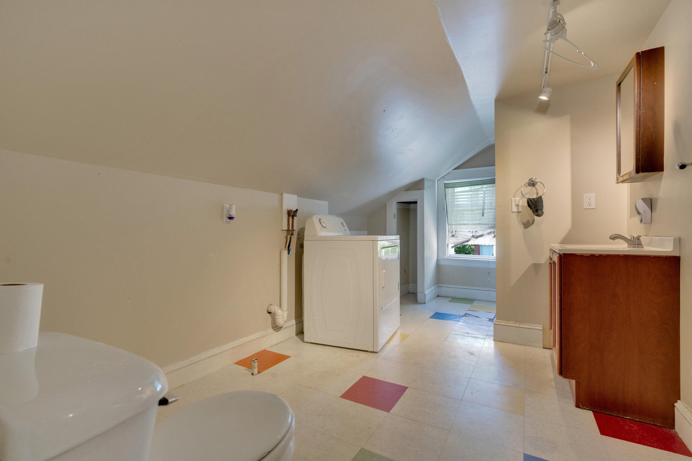 771 Gray Road Gorham, ME 04038 - Photo 21 of 23 771 gray 22