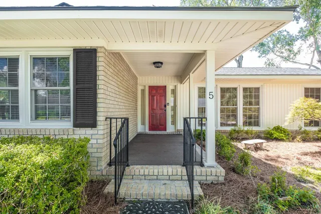$510,000 | 5 Francesca Avenue, Hanahan, SC 29410