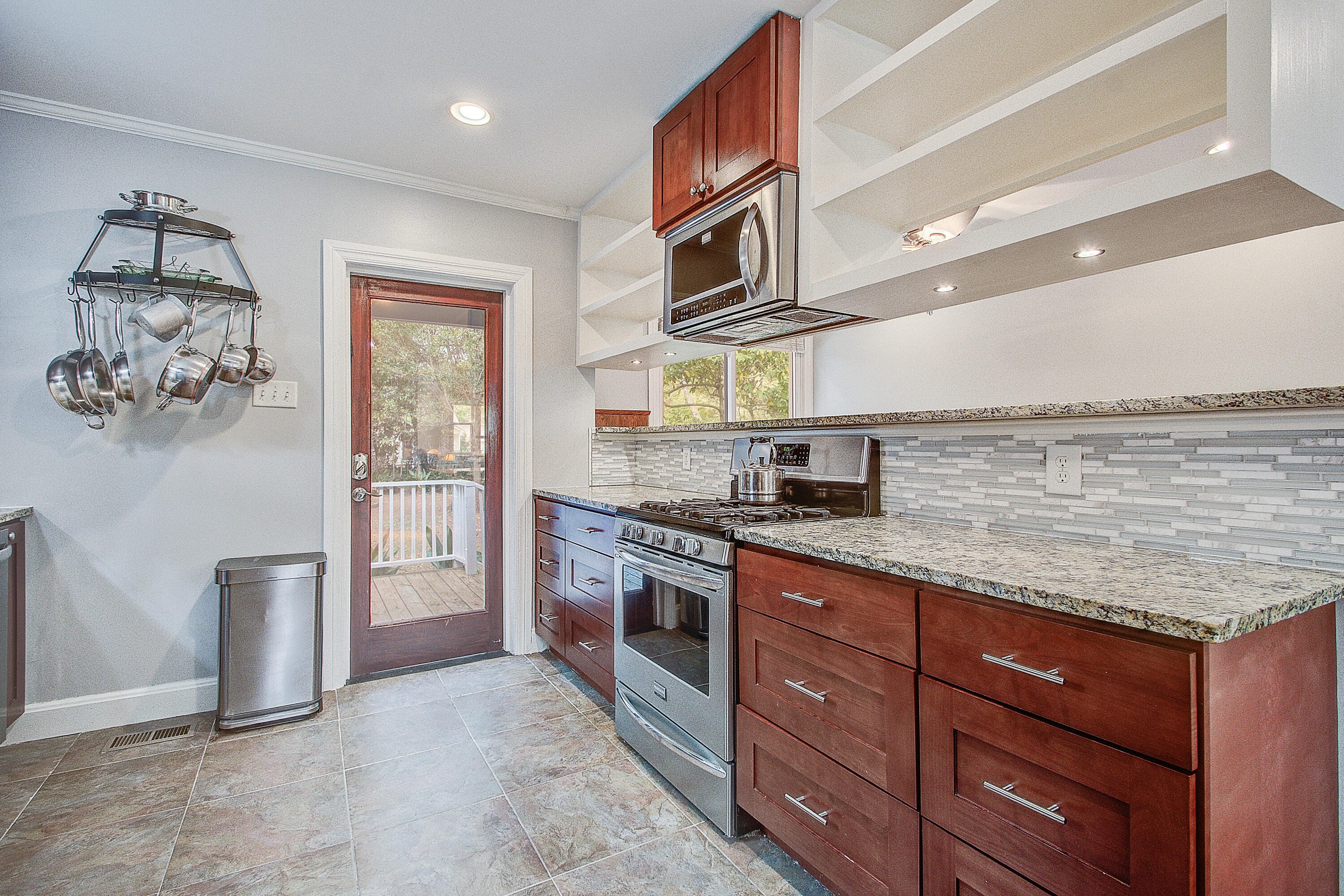 311 Cassina Road Charleston, SC 29407 - Photo 15 of 49 Kitchen