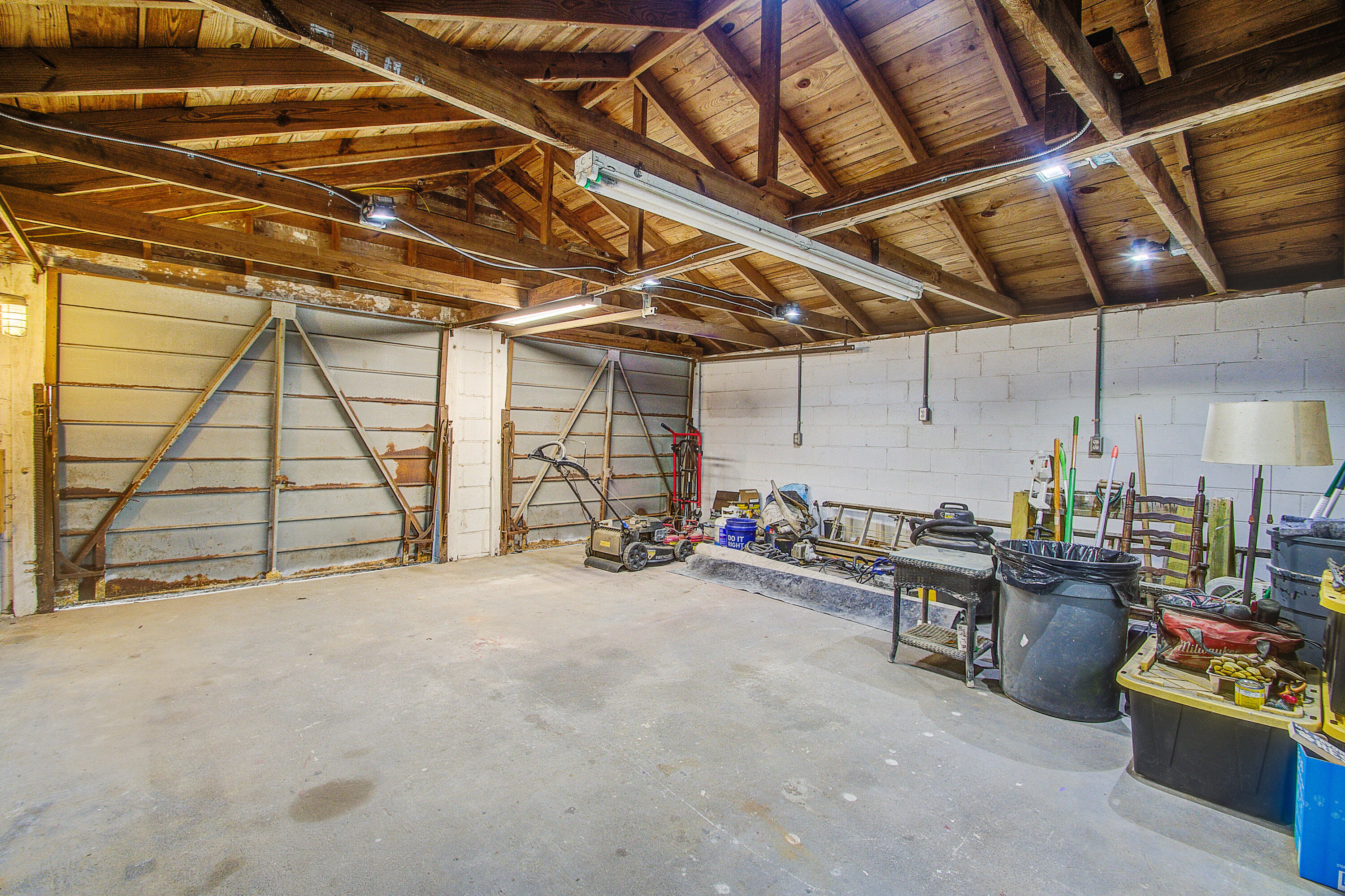 311 Cassina Road Charleston, SC 29407 - Photo 35 of 49 Garage