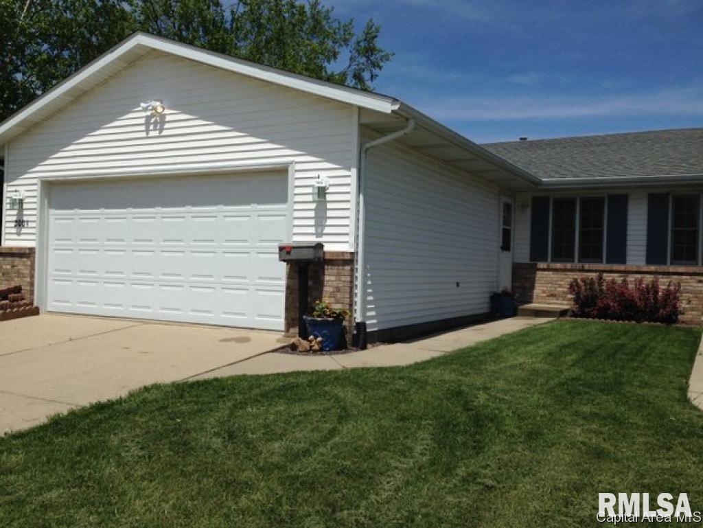 2001 Halifax Drive Springfield, IL 62703 - Photo 1 of 17