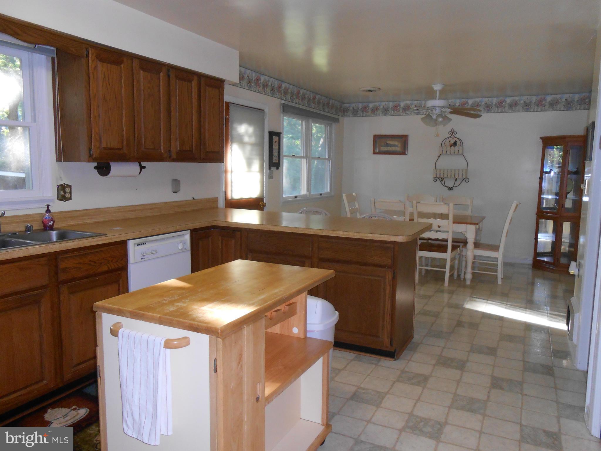 20454 Chingville Road Leonardtown, MD 20650 - Photo 3 of 13 Kitchen