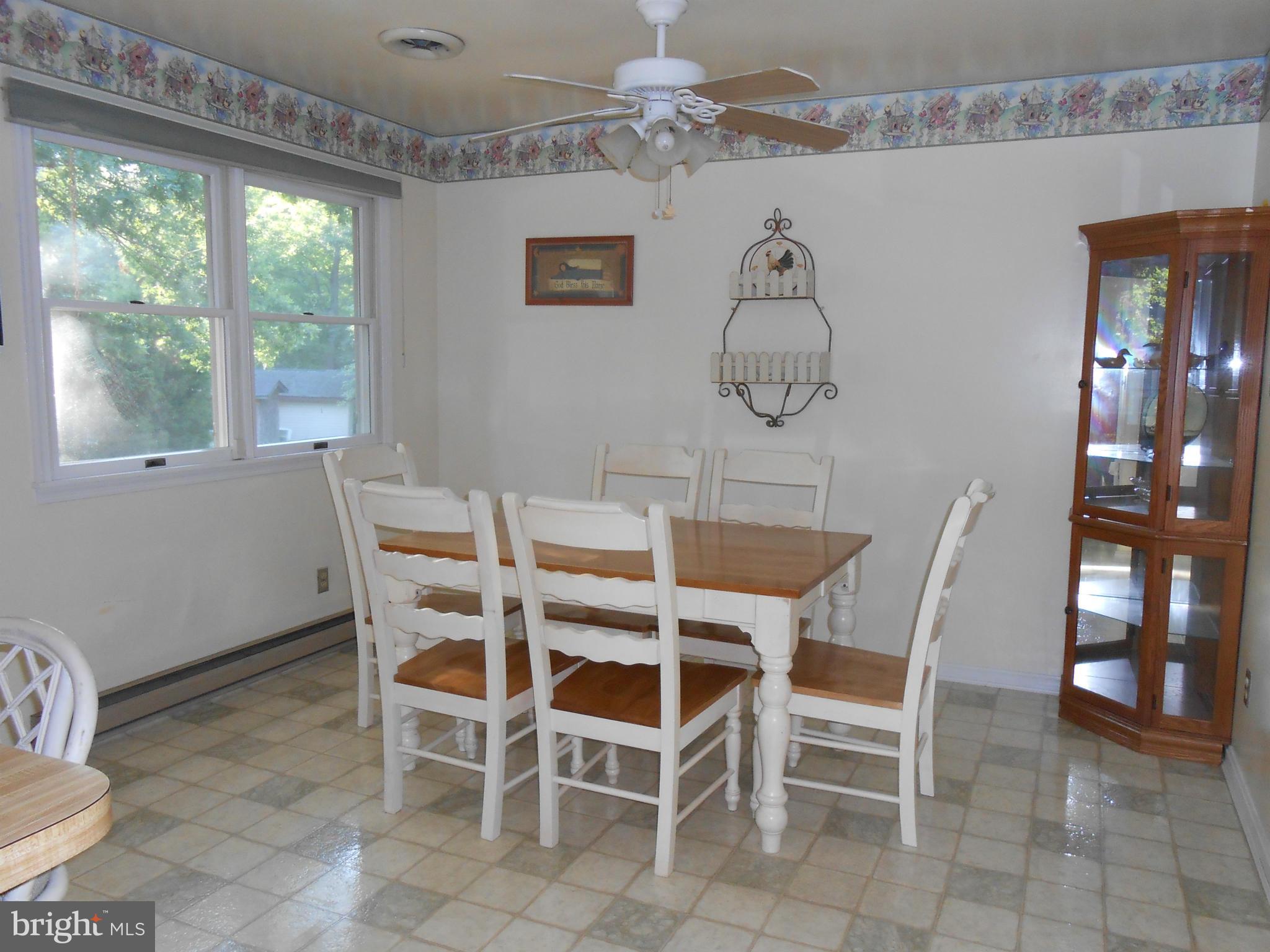20454 Chingville Road Leonardtown, MD 20650 - Photo 5 of 13 Kitchen