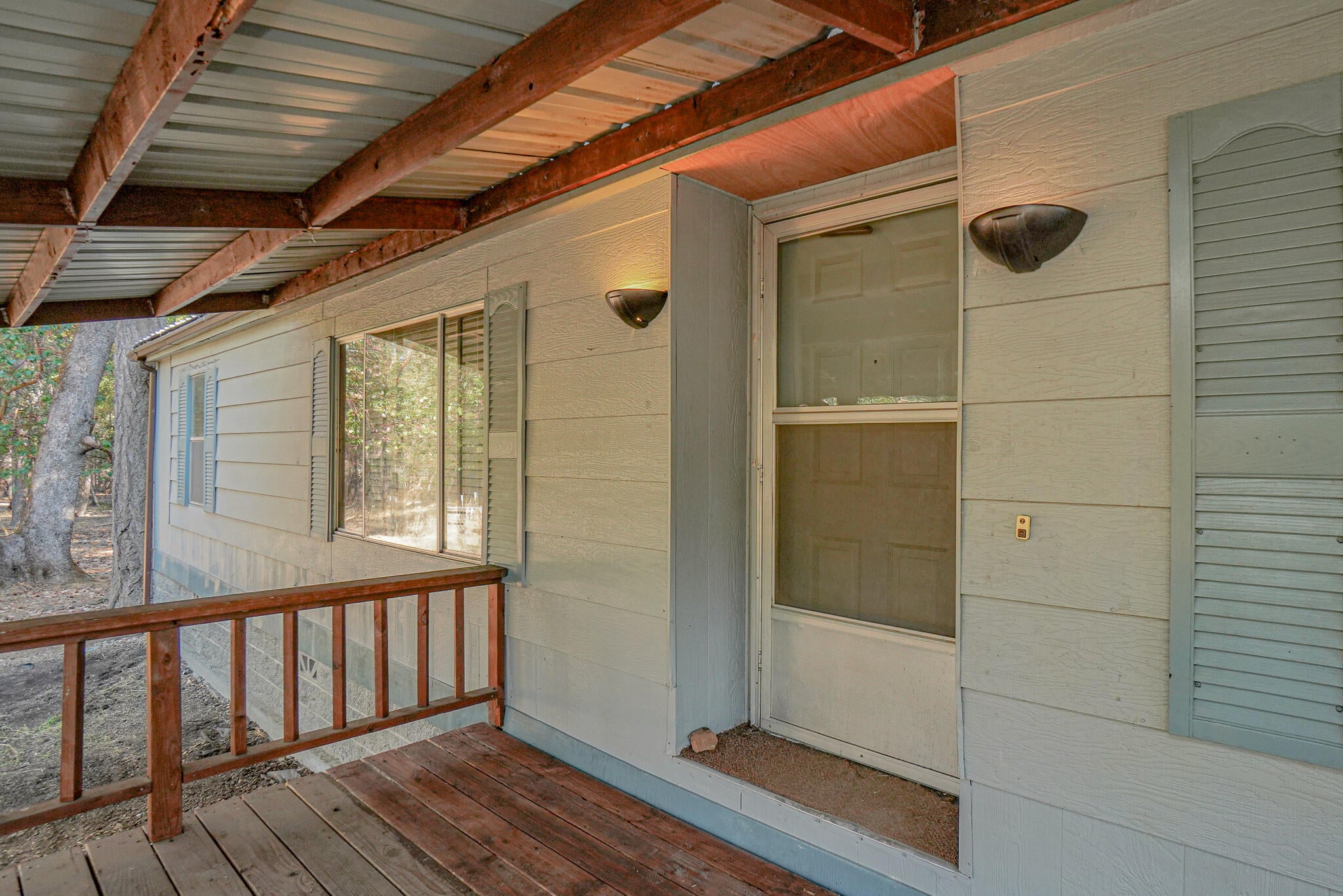 1800 Powell Creek Road Williams, OR 97544 - Photo 20 of 46 DSC09977