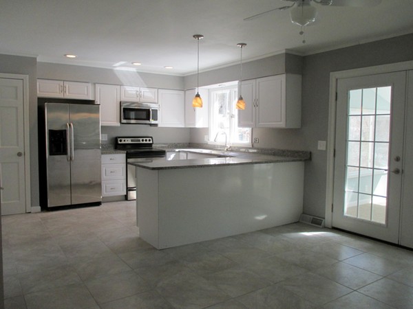 9 Castle Way Westerly, RI 02891 - Photo 6 of 18