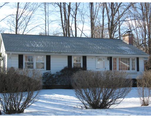 110 Meadowbrook Road Holyoke, MA 01040 - Photo 1 of 1 Gallery Image 1