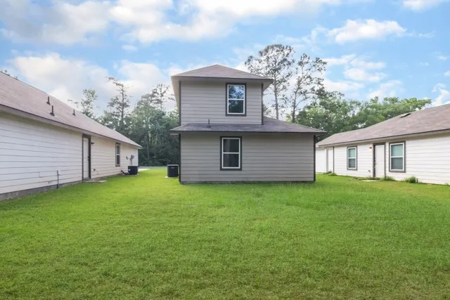 $1,295 | 26676 Pools Creek Drive, Point Blank, TX 77364