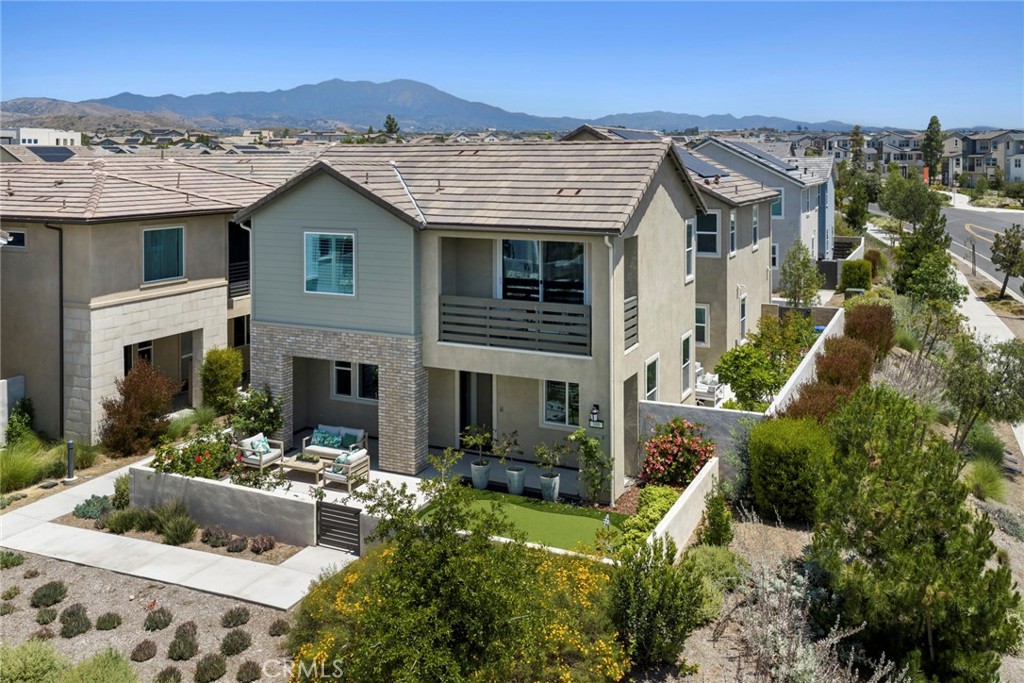 306 Treble Irvine, CA 92618 - Photo 3 of 52